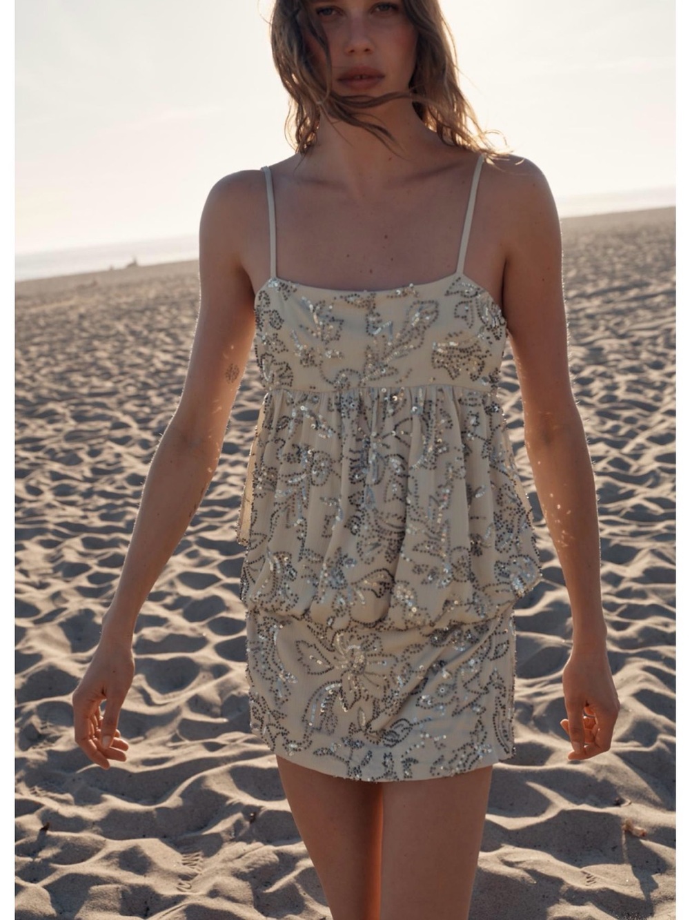Zara Cream Mini Dress with Black Paisley Motif - Picture 3 of 5